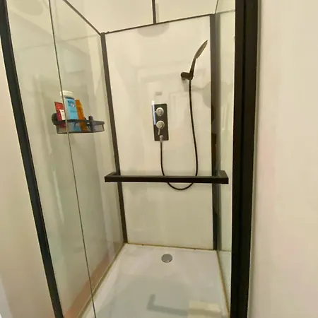 Apartment Le Saint Pierre - Bourgeois Elegance, Station & Center *